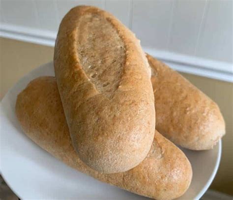 How many carbs are in whole grain white hoagie roll (62279.2) - calories, carbs, nutrition