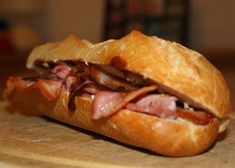 How many carbs are in whole+sum halft bacon baguette - calories, carbs, nutrition