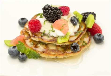 How many carbs are in wild rice and corn griddle cakes - calories, carbs, nutrition