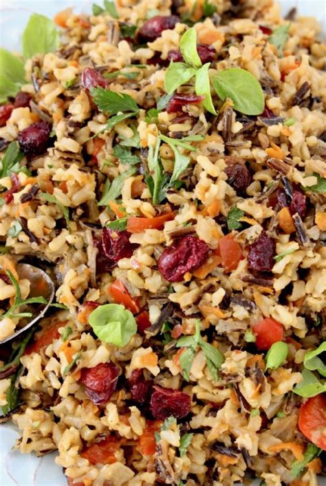 How many carbs are in wild rice cranberry pine nut (40209.4) - calories, carbs, nutrition