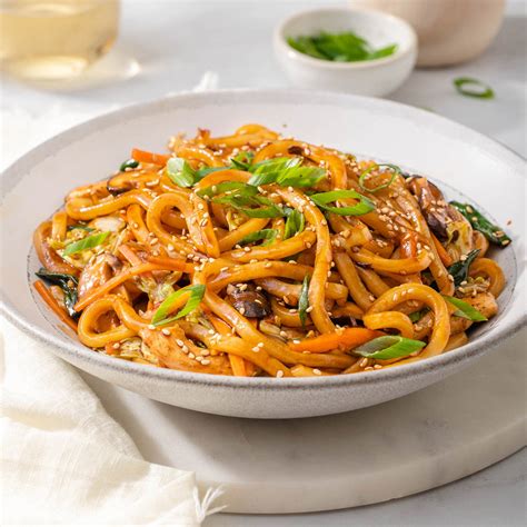 How many carbs are in yaki soba - calories, carbs, nutrition