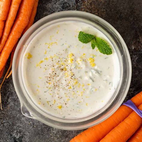 How many carbs are in yogurt tahini dressing - calories, carbs, nutrition