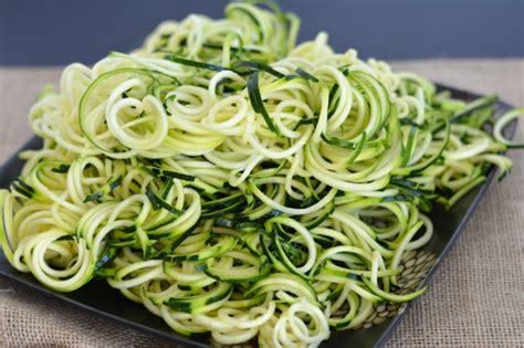 How many carbs are in zoodles & veggie meatballs - calories, carbs, nutrition