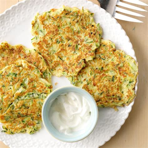 How many carbs are in zucchini pancakes - calories, carbs, nutrition