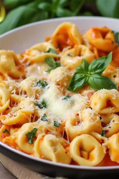 How many protein are in 5 cheese mini tortellini soup - calories, carbs, nutrition