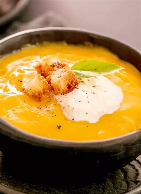 How many protein are in acorn squash and sweet potato soup - calories, carbs, nutrition