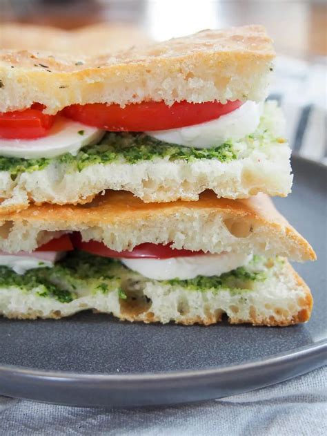 How many protein are in angus burger caprese focaccia - calories, carbs, nutrition