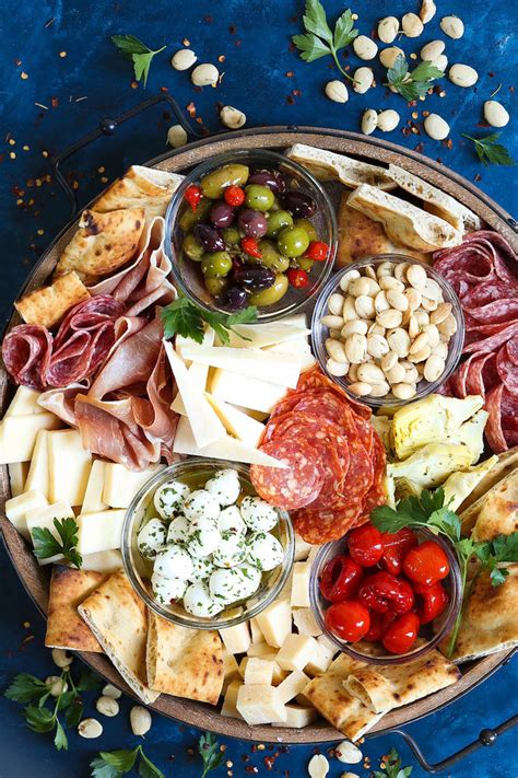 How many protein are in antipasto display - calories, carbs, nutrition