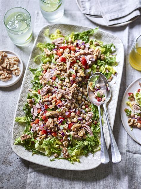 How many protein are in antipasto salad entree plate - calories, carbs, nutrition