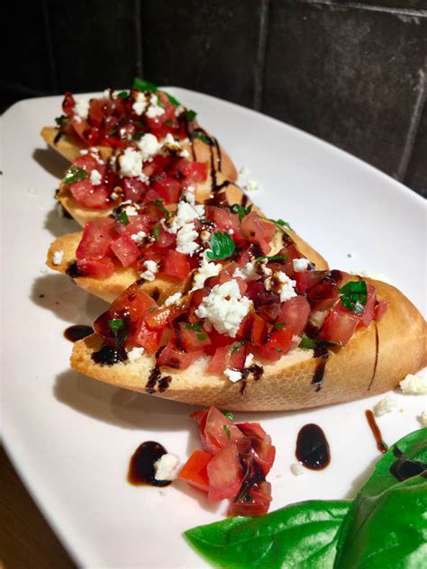 How many protein are in appetizer bruschetta feta & fruits 1 ea - calories, carbs, nutrition