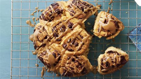 How many protein are in apple danish with mocha swirls - calories, carbs, nutrition