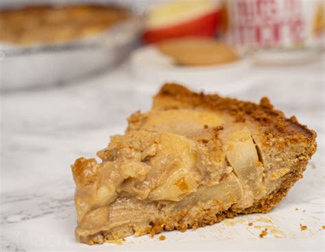 How many protein are in apple pie 2 - calories, carbs, nutrition