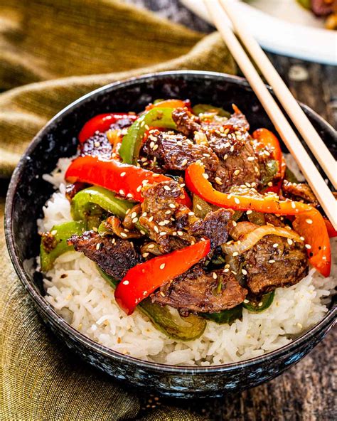 How many protein are in asian pepper steak - calories, carbs, nutrition