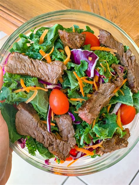 How many protein are in asian steak salad (medium) - calories, carbs, nutrition