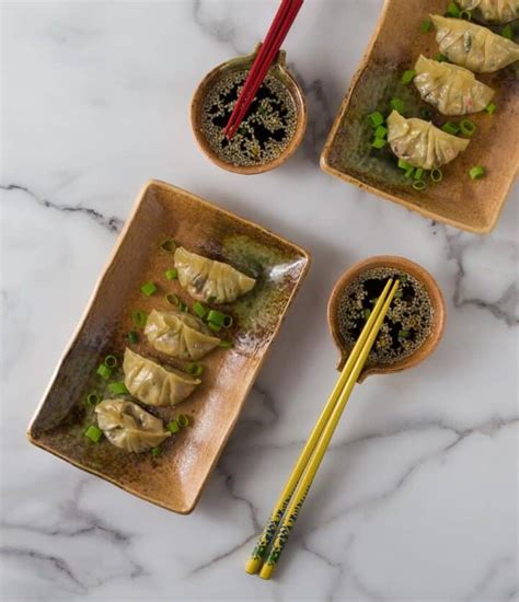 How many protein are in asian-style pot stickers - calories, carbs, nutrition
