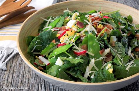 How many protein are in baby greens salad (56359.2) - calories, carbs, nutrition