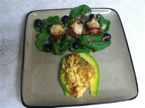 How many protein are in bacon wrapped scallop mac and cheese - calories, carbs, nutrition