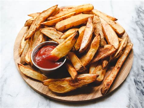 How many protein are in baked french fries - calories, carbs, nutrition