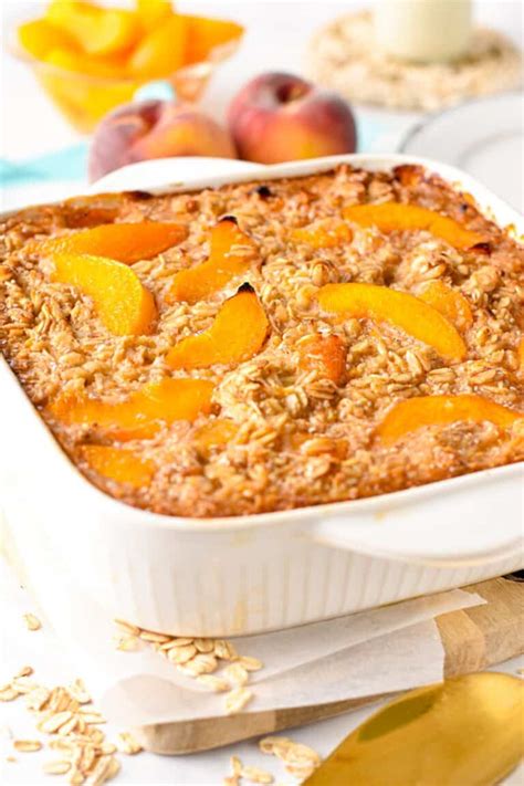 How many protein are in baked peach oatmeal - calories, carbs, nutrition
