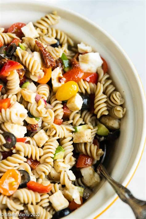 How many protein are in balsamic pasta salad - calories, carbs, nutrition