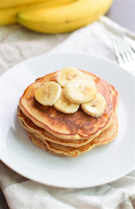 How many protein are in banana pancake - calories, carbs, nutrition