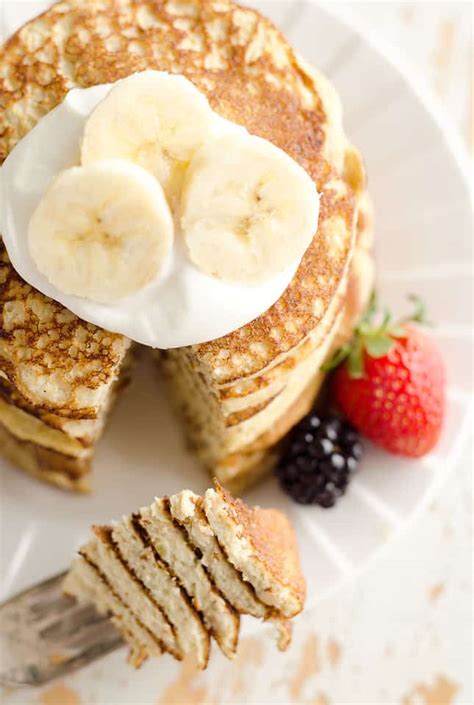 How many protein are in banana pancakes, traditional - calories, carbs, nutrition