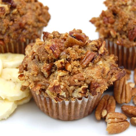 How many protein are in bananas foster muffin - calories, carbs, nutrition