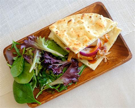 How many protein are in bbq chicken flatbread sandwich - calories, carbs, nutrition