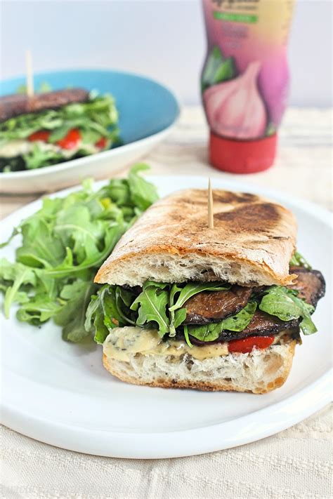 How many protein are in bbq portobello mushroom sandwich - calories, carbs, nutrition