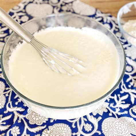 How many protein are in bechamel sauce - calories, carbs, nutrition