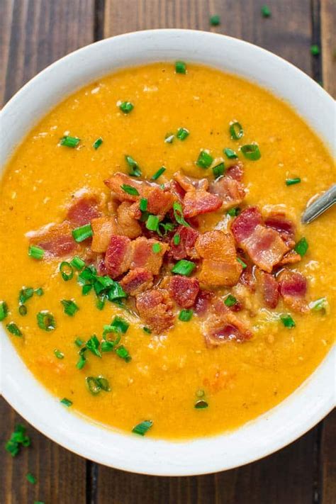 How many protein are in beef, bacon and lentil soup - calories, carbs, nutrition