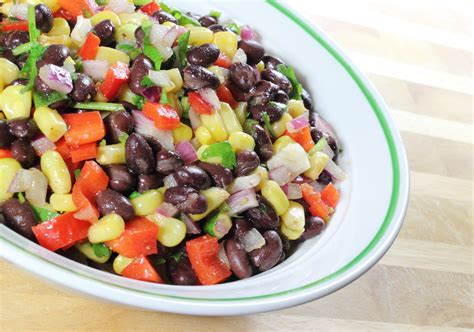 How many protein are in beef and black bean salad - calories, carbs, nutrition