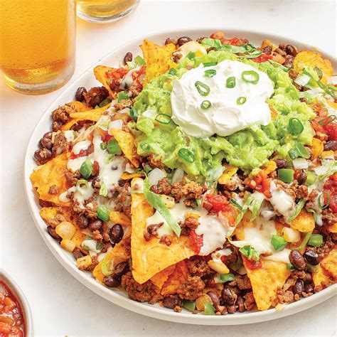 How many protein are in beef nachos - calories, carbs, nutrition