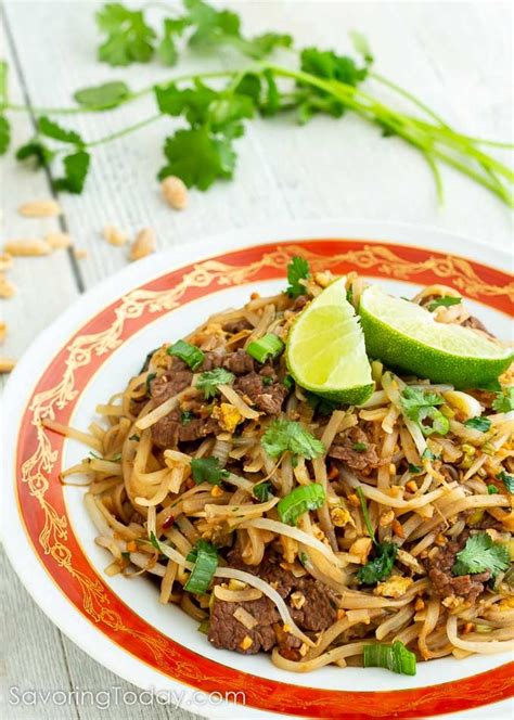 How many protein are in beef pad thai - calories, carbs, nutrition