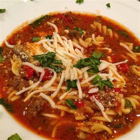 How many protein are in beefy italian soup - large - calories, carbs, nutrition