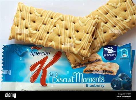 How many protein are in biscuit moments, blueberry - calories, carbs, nutrition