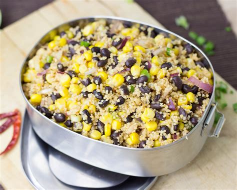 How many protein are in black bean and corn salad - calories, carbs, nutrition