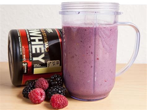 How many protein are in blackberry crumble latte - 12 oz. - calories, carbs, nutrition