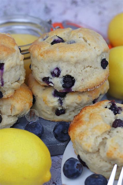 How many protein are in blueberry lemon scones - calories, carbs, nutrition