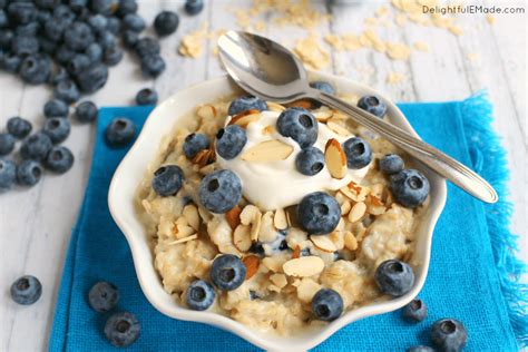 How many protein are in blueberry oatmeal - calories, carbs, nutrition