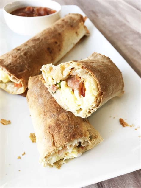 How many protein are in breakfast taquitos - calories, carbs, nutrition