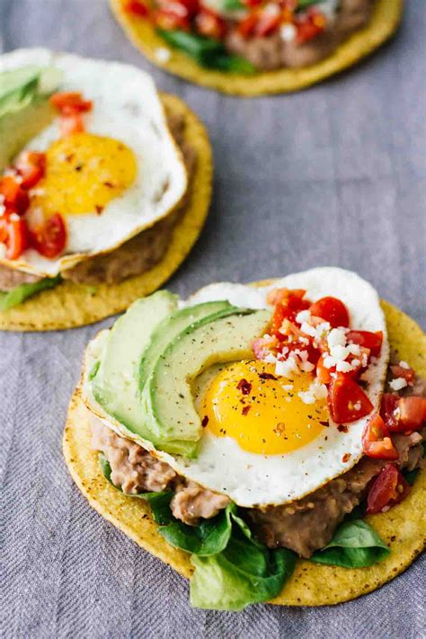 How many protein are in breakfast tostada - calories, carbs, nutrition