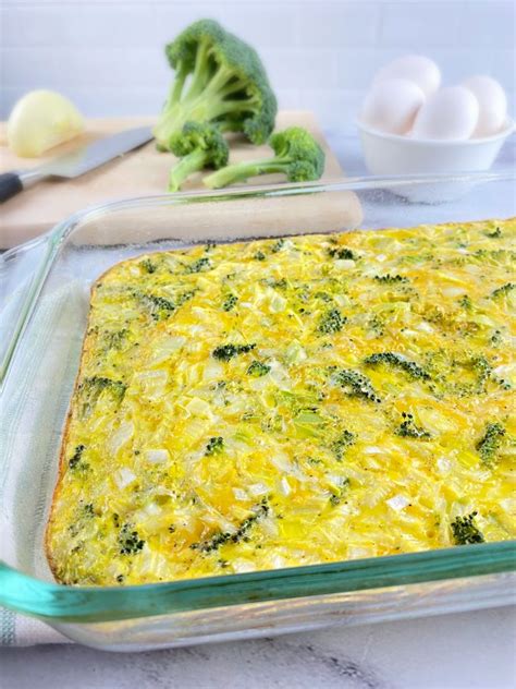 How many protein are in broccoli and cheddar egg bake - calories, carbs, nutrition