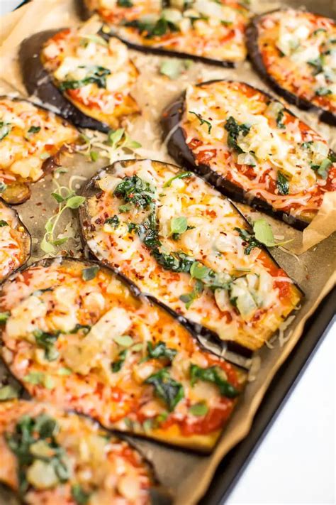 How many protein are in broccoli and eggplant pizza - calories, carbs, nutrition