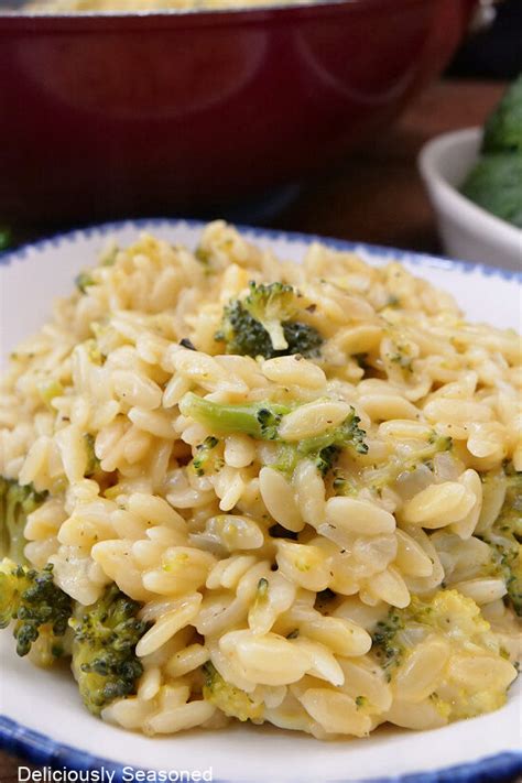 How many protein are in broccoli cheese pasta casserette - calories, carbs, nutrition