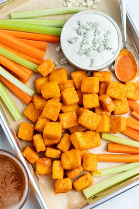 How many protein are in buffalo baked tofu - calories, carbs, nutrition