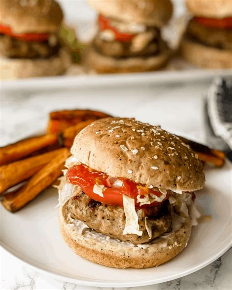 How many protein are in buffalo bleu turkey burger on wheat bun - calories, carbs, nutrition