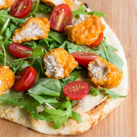 How many protein are in buffalo chicken flat bread sandwich - calories, carbs, nutrition