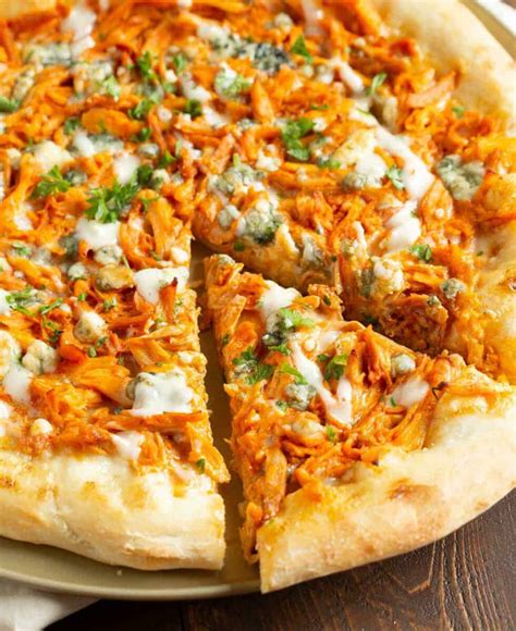 How many protein are in buffalo chicken pizza - sol - calories, carbs, nutrition