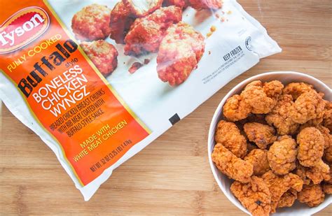 How many protein are in buffalo chicken po' boy - calories, carbs, nutrition